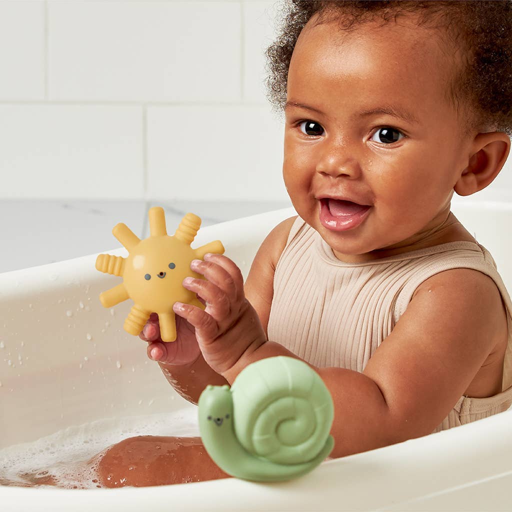Itzy Ritzy Canada - Itzy Squirt™ 4-Pack of Soft Bath Toys