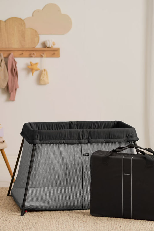 BabyBjörn - Play Yard Light Travel Crib