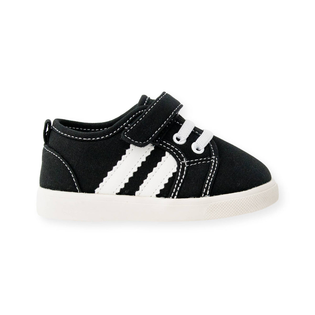 Wee Squeak Andy Black Tennis Shoes