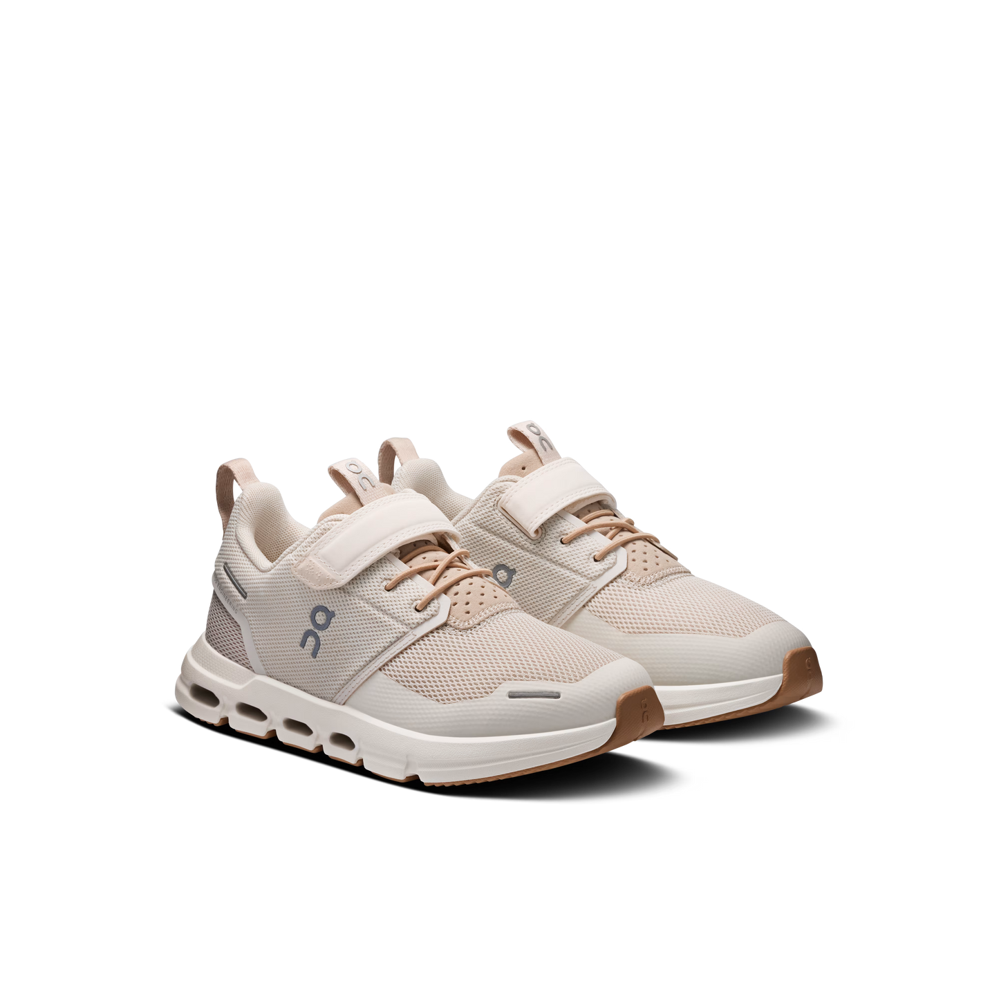 On Cloud Play Kids Running Shoe