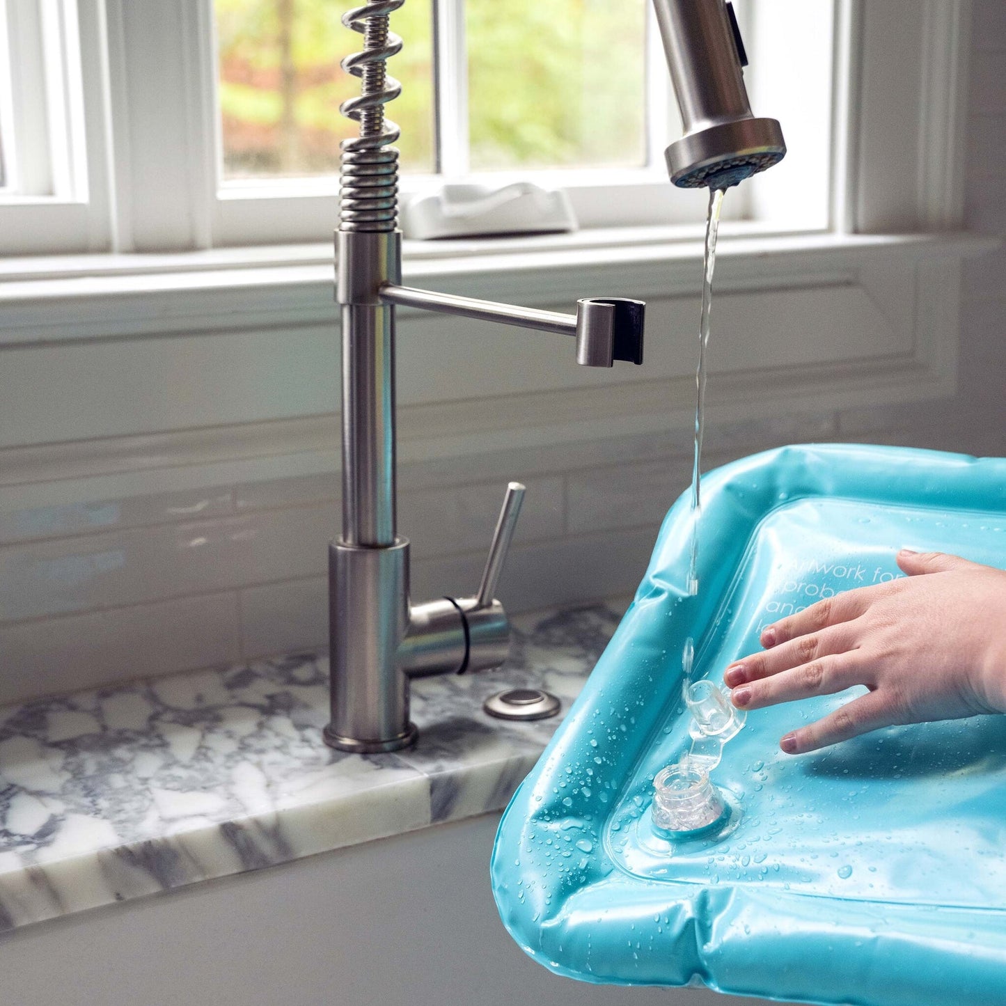 BABY EINSTEIN - Sensory Splash™ Water Mat