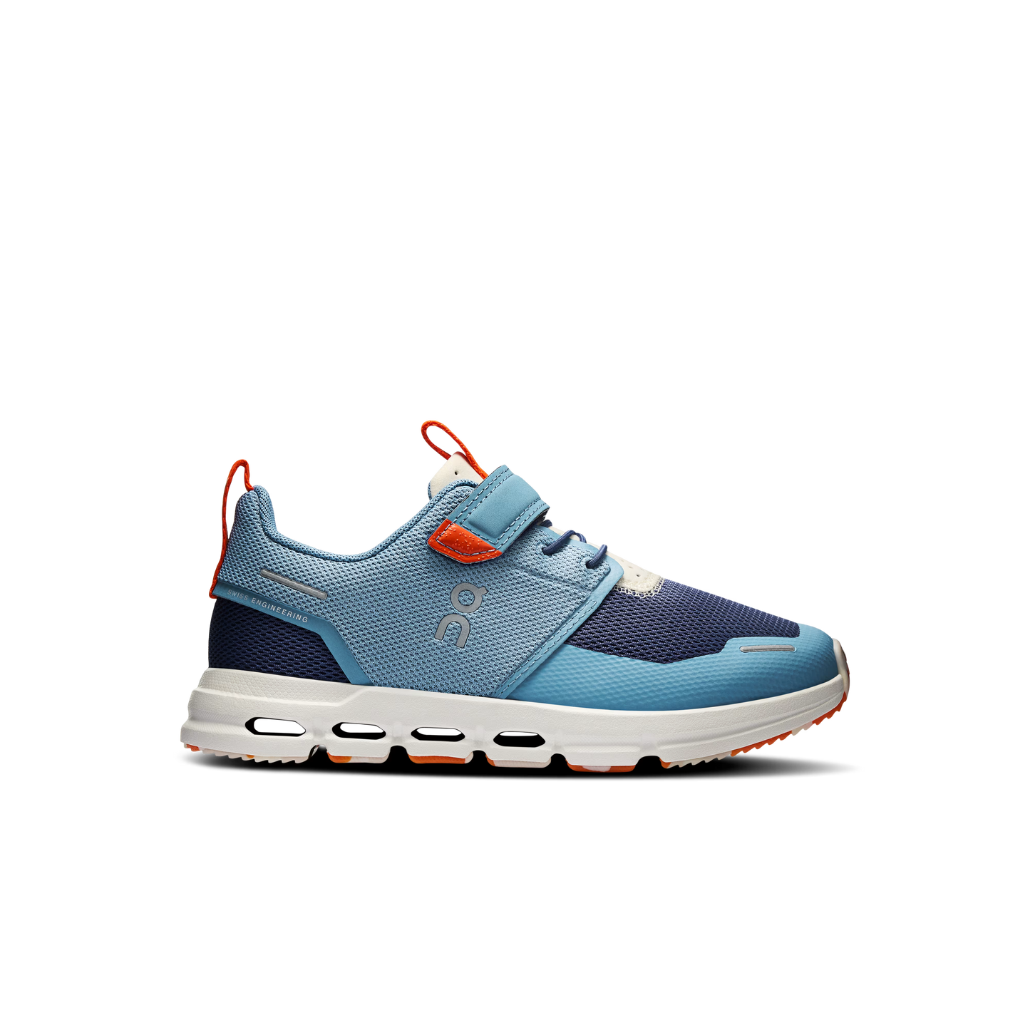 On Cloud Play Kids Running Shoe Dust | Dew