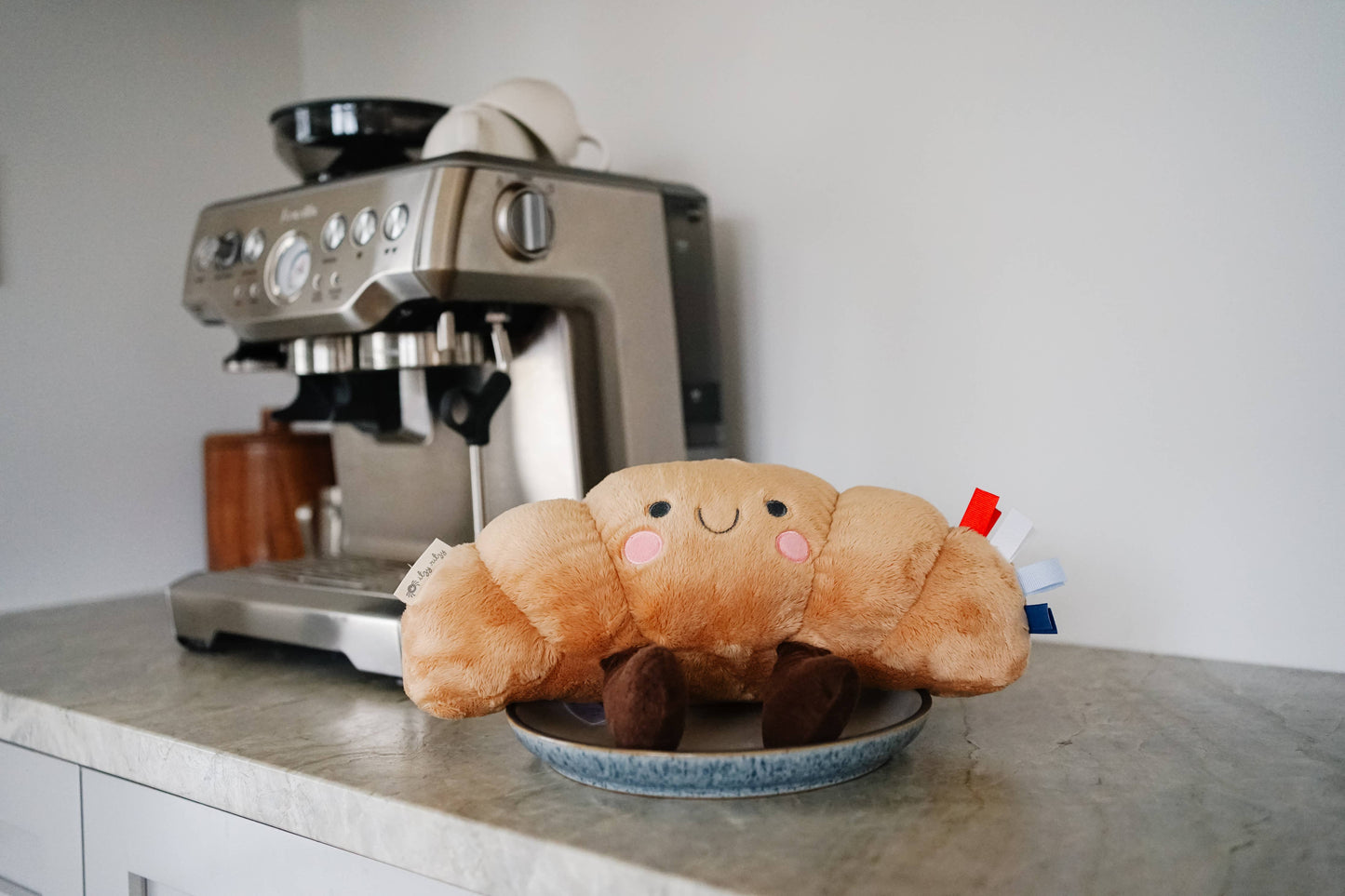 Itzy Ritzy - Sweetie Snuggles Plush: Croissant