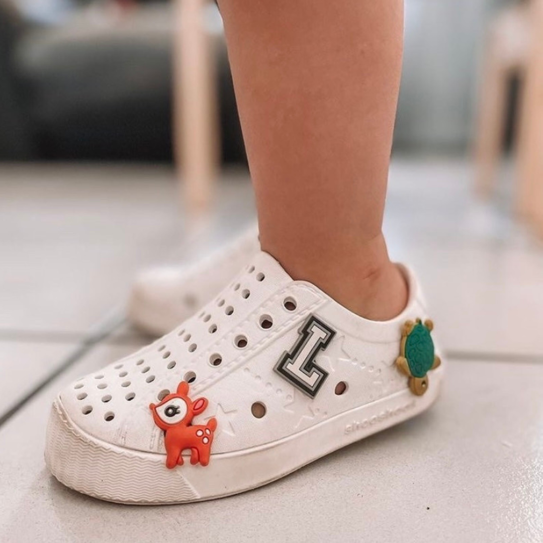 Shooshoos -  Poppit Alphabet: F