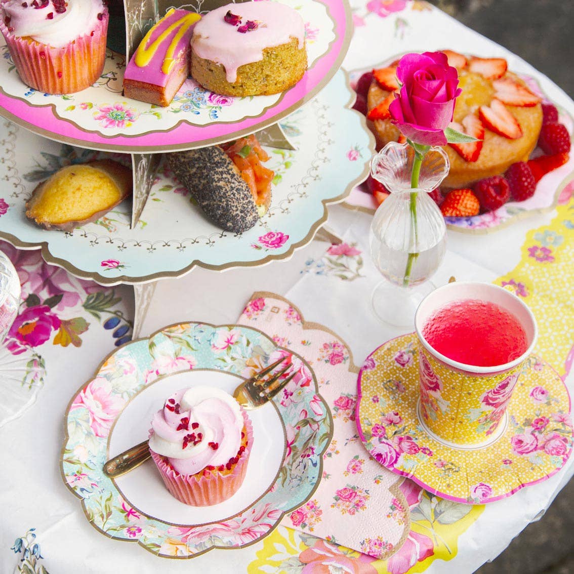 Talking Tables USA - Floral Paper Plates | 12 Pack | Tea Party | Party Plates |