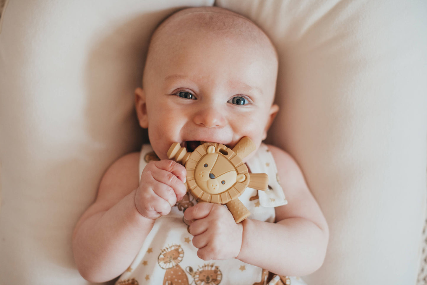Itzy Ritzy - Ritzy Teether Baby Molar Teether: Lion
