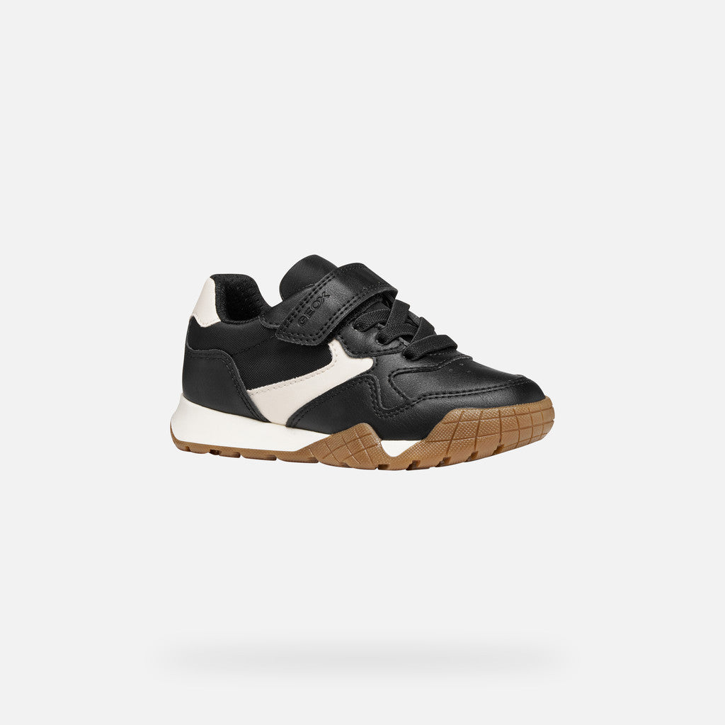 Geox Kids Rann-E Boy's Low Top Sneakers
