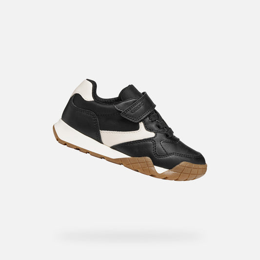 Geox Kids Rann-E Boy's Low Top Sneakers