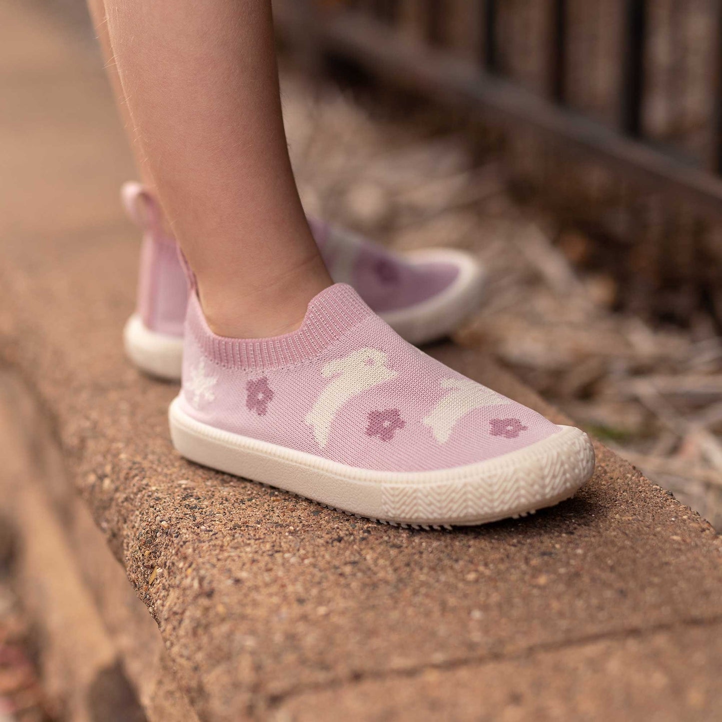 Jan & Jul Graphic Knit Shoes Gray Bunny 2