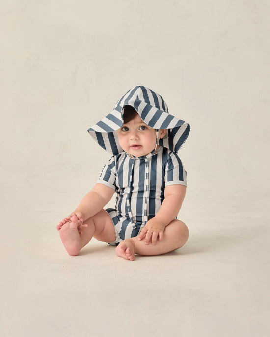 Rylee + Cru Floppy Swim Hat