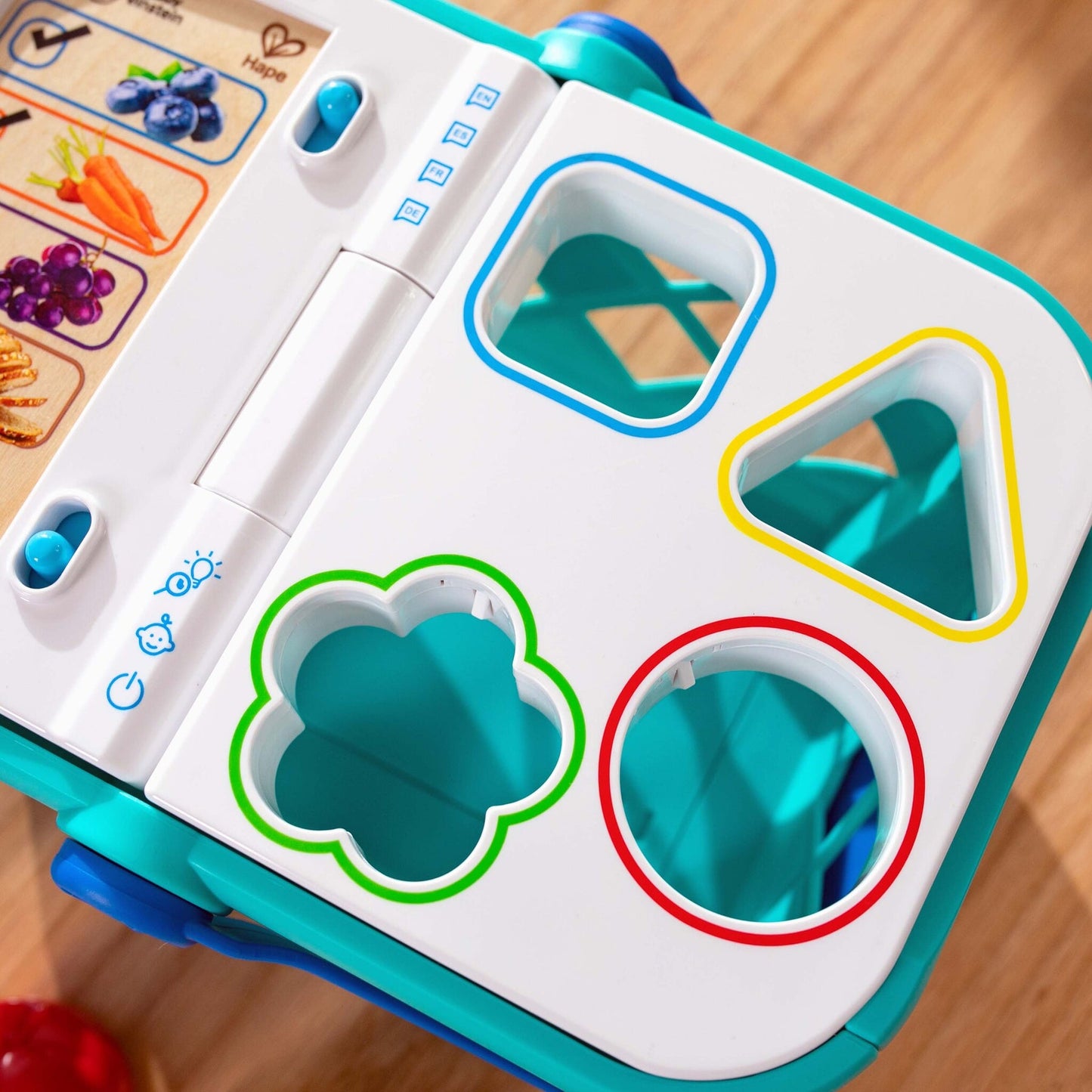 BABY EINSTEIN - HAPE Magic Touch Shopping Basket™ Pretend to Shop Toy