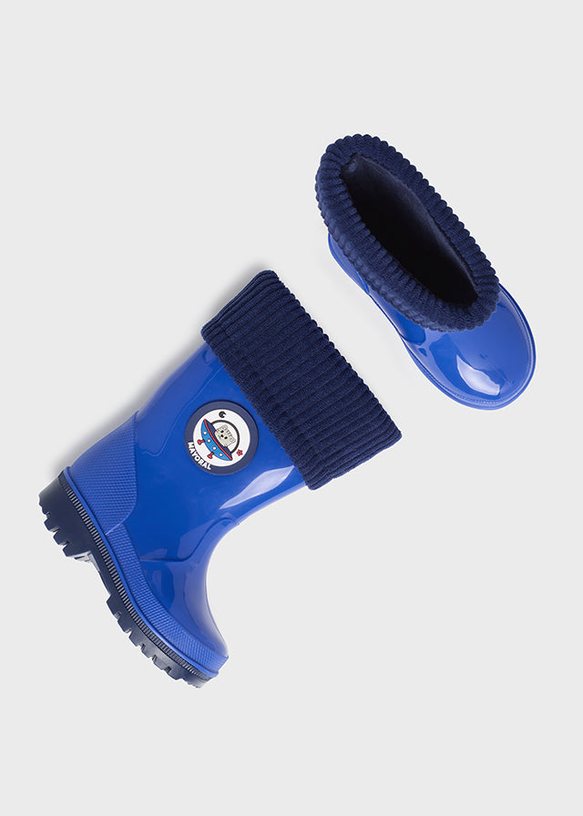 blue rain boots 2