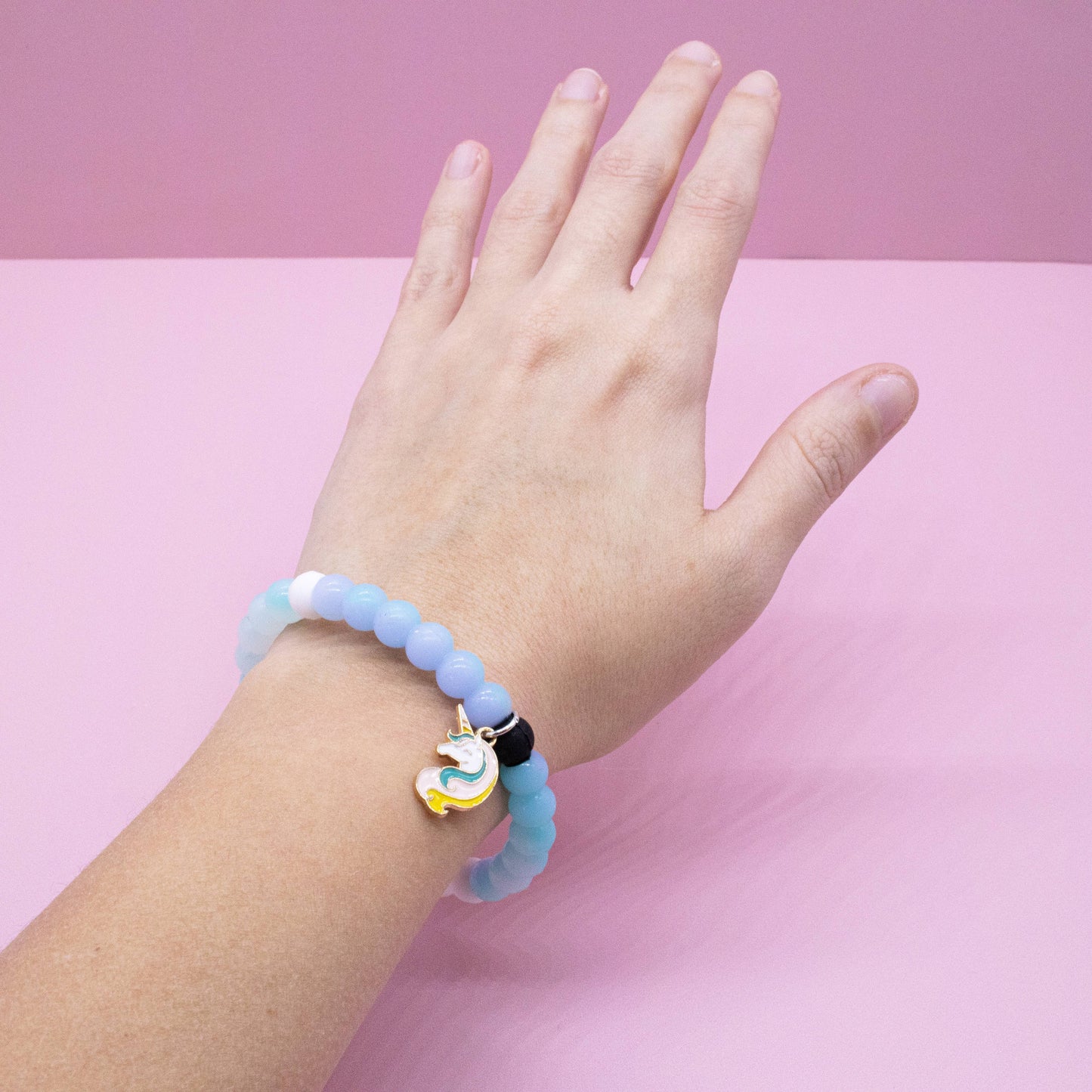 Frog Sac - Glow in the Dark Unicorn Charm Bubble Bracelets