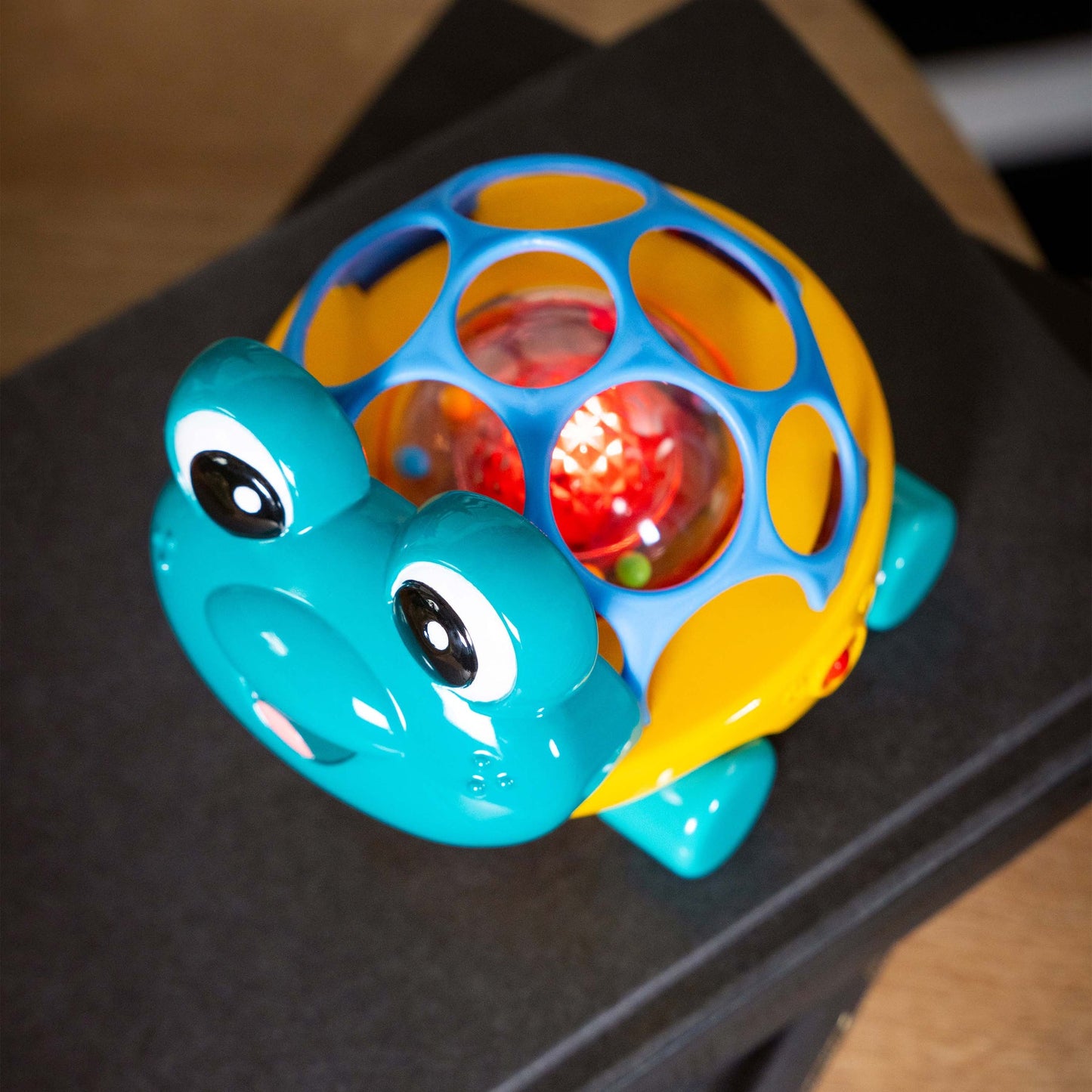 BABY EINSTEIN - Oball Curious Car & Rattle - Neptune