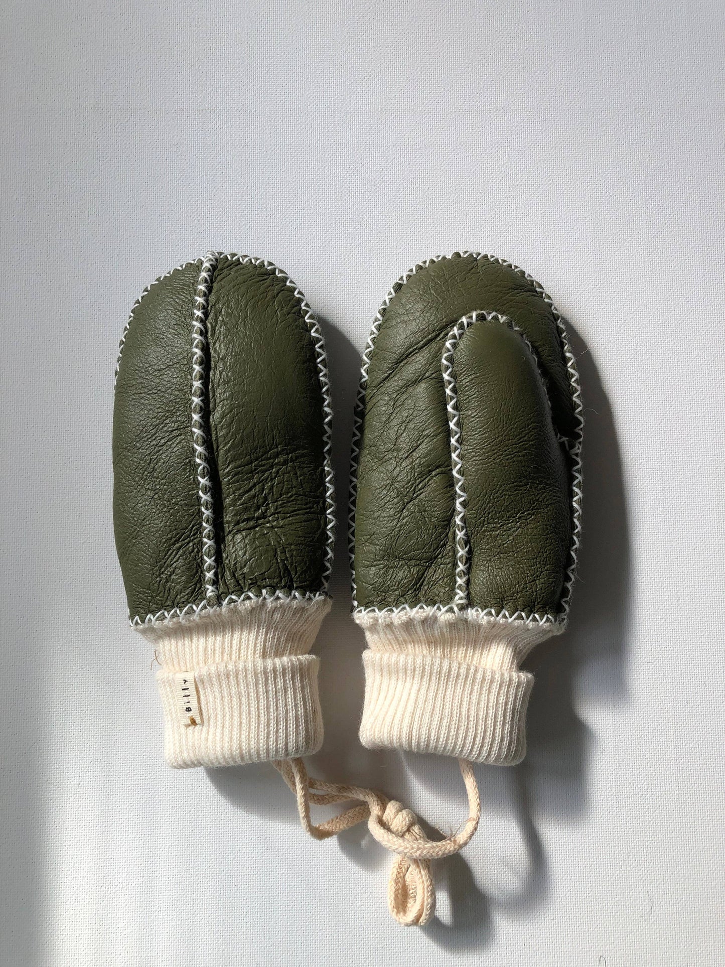 Billy Bamboo - KIDS SHEARING MITTENS: Barbie pink