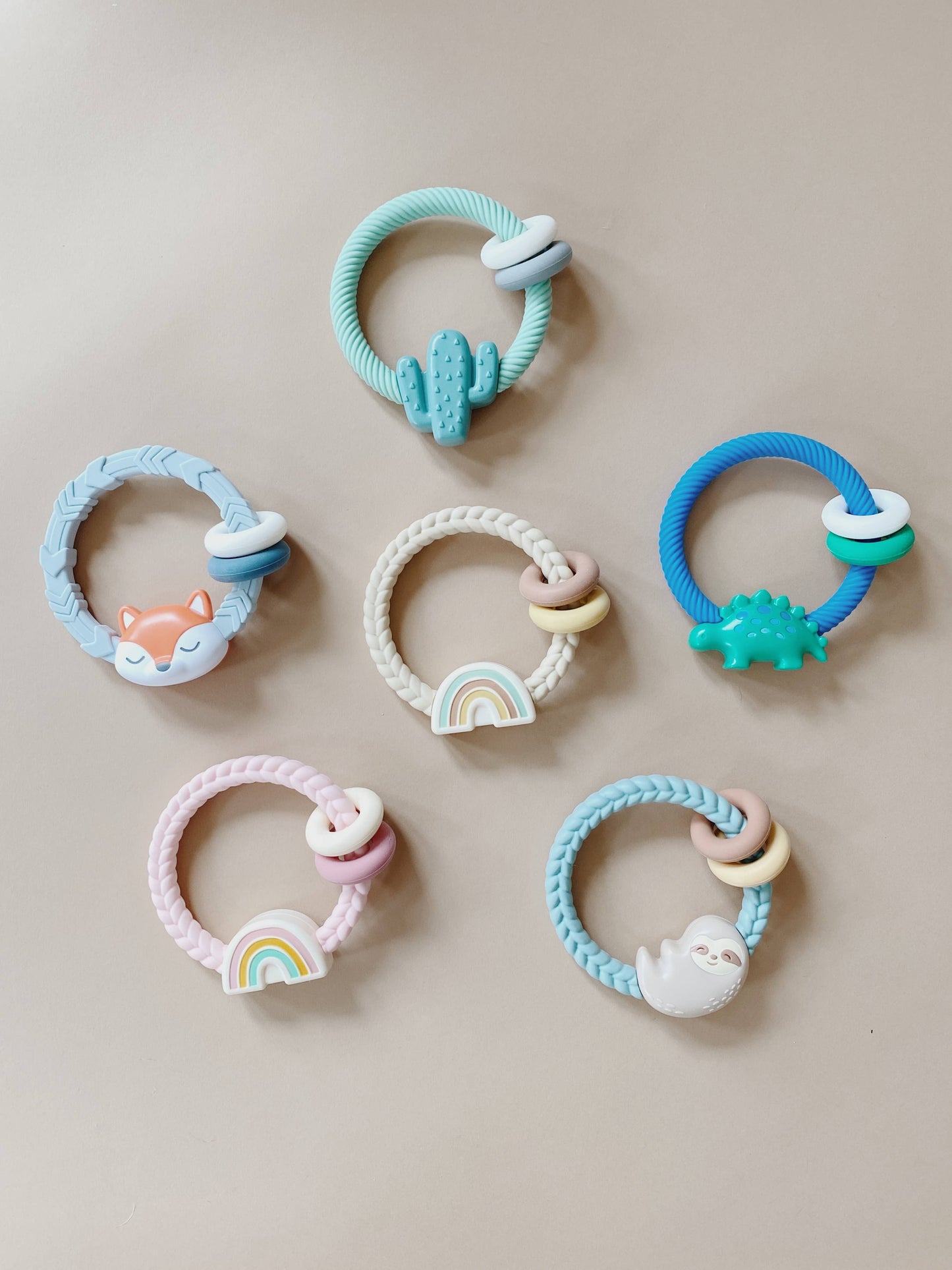 Itzy Ritzy - Ritzy Rattle Silicone Teether Rattle