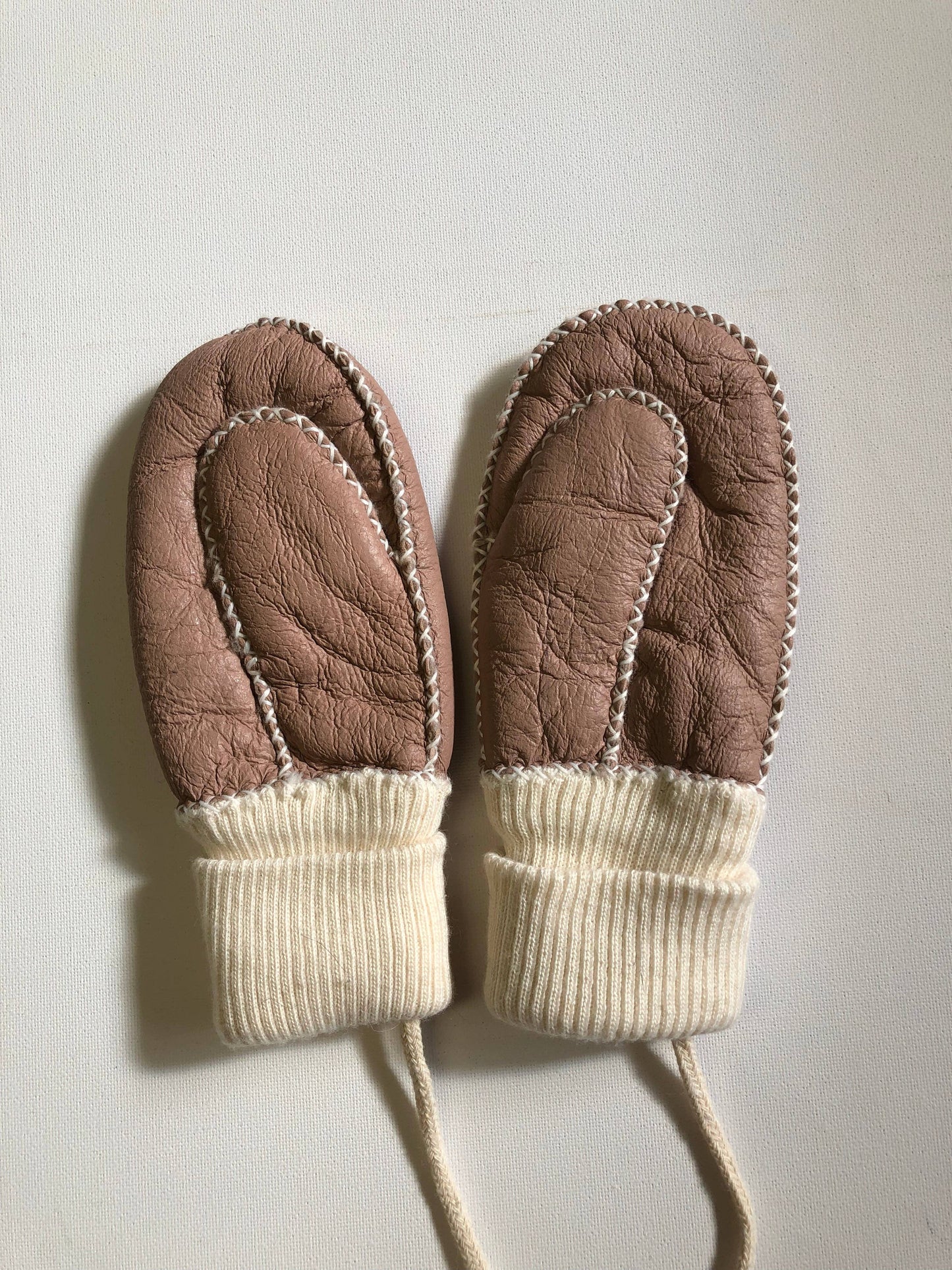 Billy Bamboo - KIDS SHEARLING MITTENS: Light gray