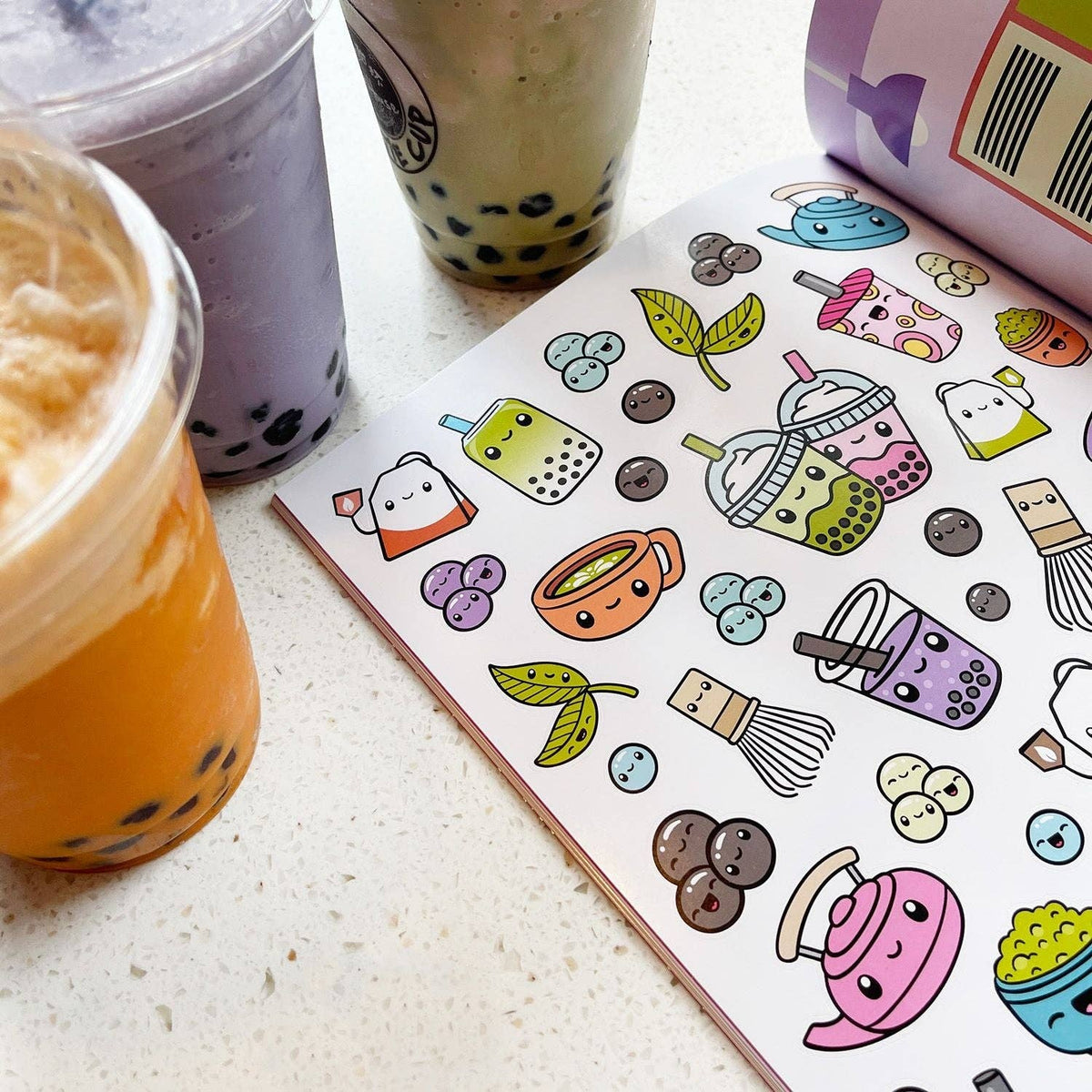 Pipsticks - Draw-Along Food Sticker Book