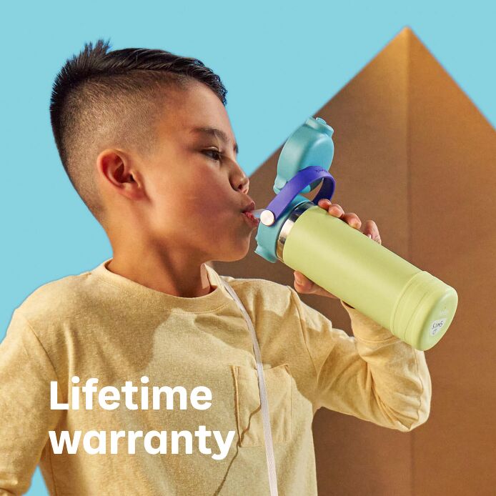 Hydro Flask Kids 18 oz Wide Mouth Water Bottle with Covered Cap and Boot