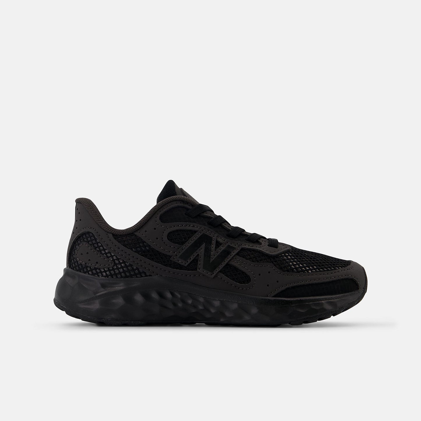 New Balance - Fresh Foam Arishi v4 Running Shoe - Bungee Lace - Little Kid - Black