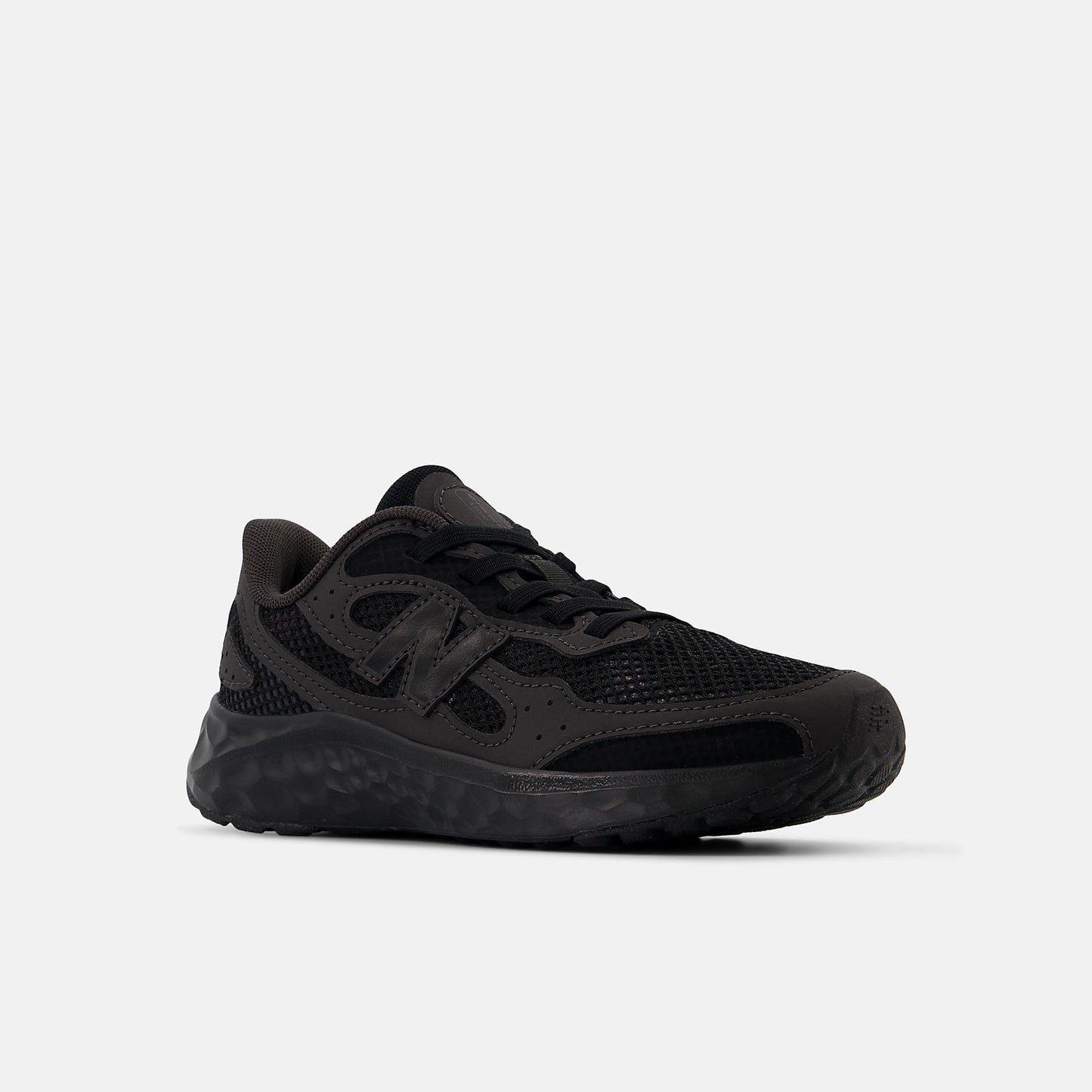 New Balance - Fresh Foam Arishi v4 Running Shoe - Bungee Lace - Little Kid - Black