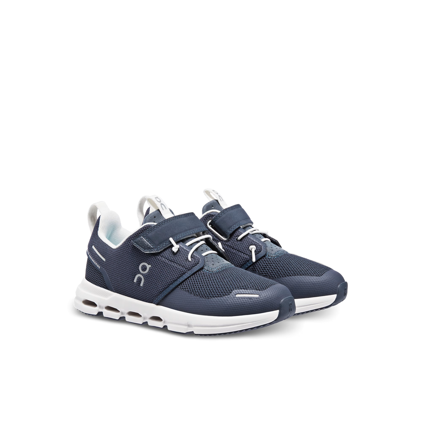 On Cloud Play Kids Running Shoe Midnight | White