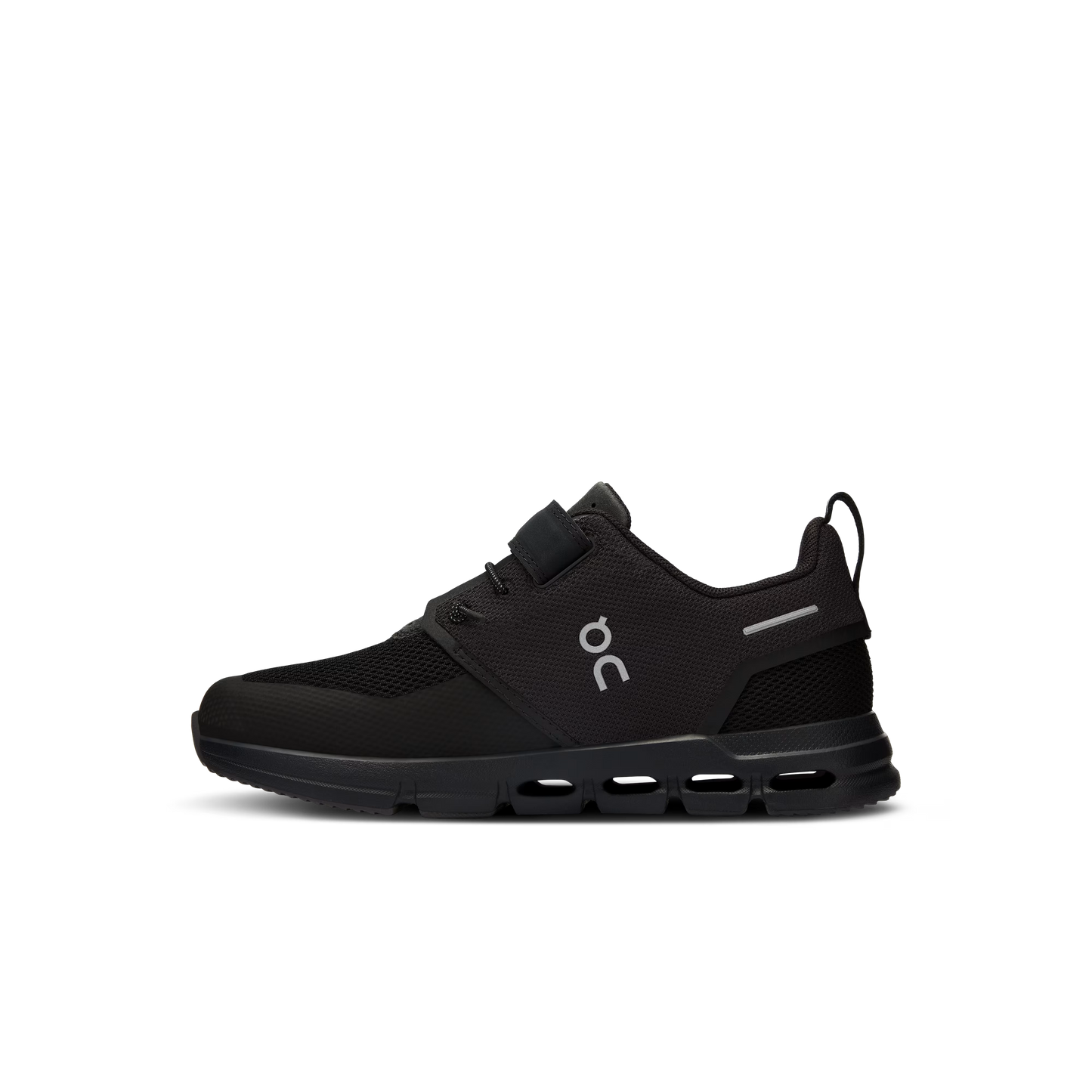 On Cloud Play Kids Running Shoe All Black